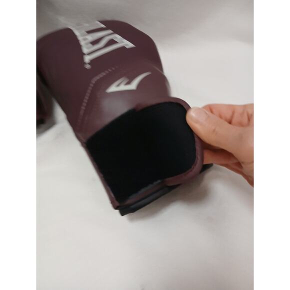 Everlast Elite Pro Hook and Loop 2 Boxing Gloves Purple Maroon 12 oz. Secure Fit - Picture 5 of 13